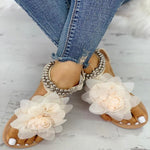 Flat flower sandals - Heritage cosmetics and beauty care