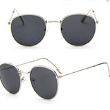 Women Retro Sunglasses - Heritage cosmetics and beauty care