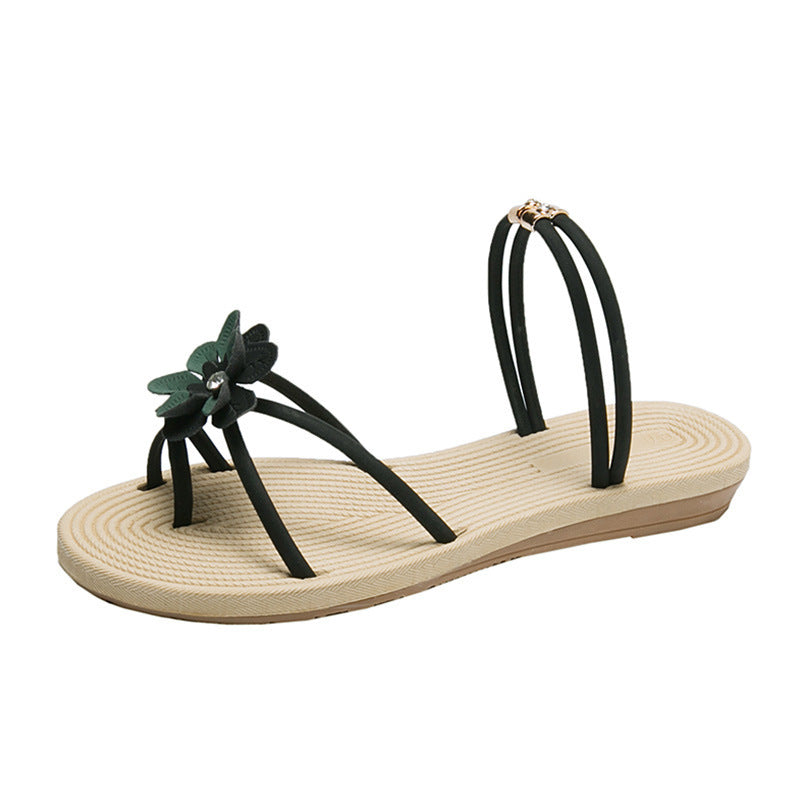 Flat sandals and slippers - Heritage cosmetics and beauty care