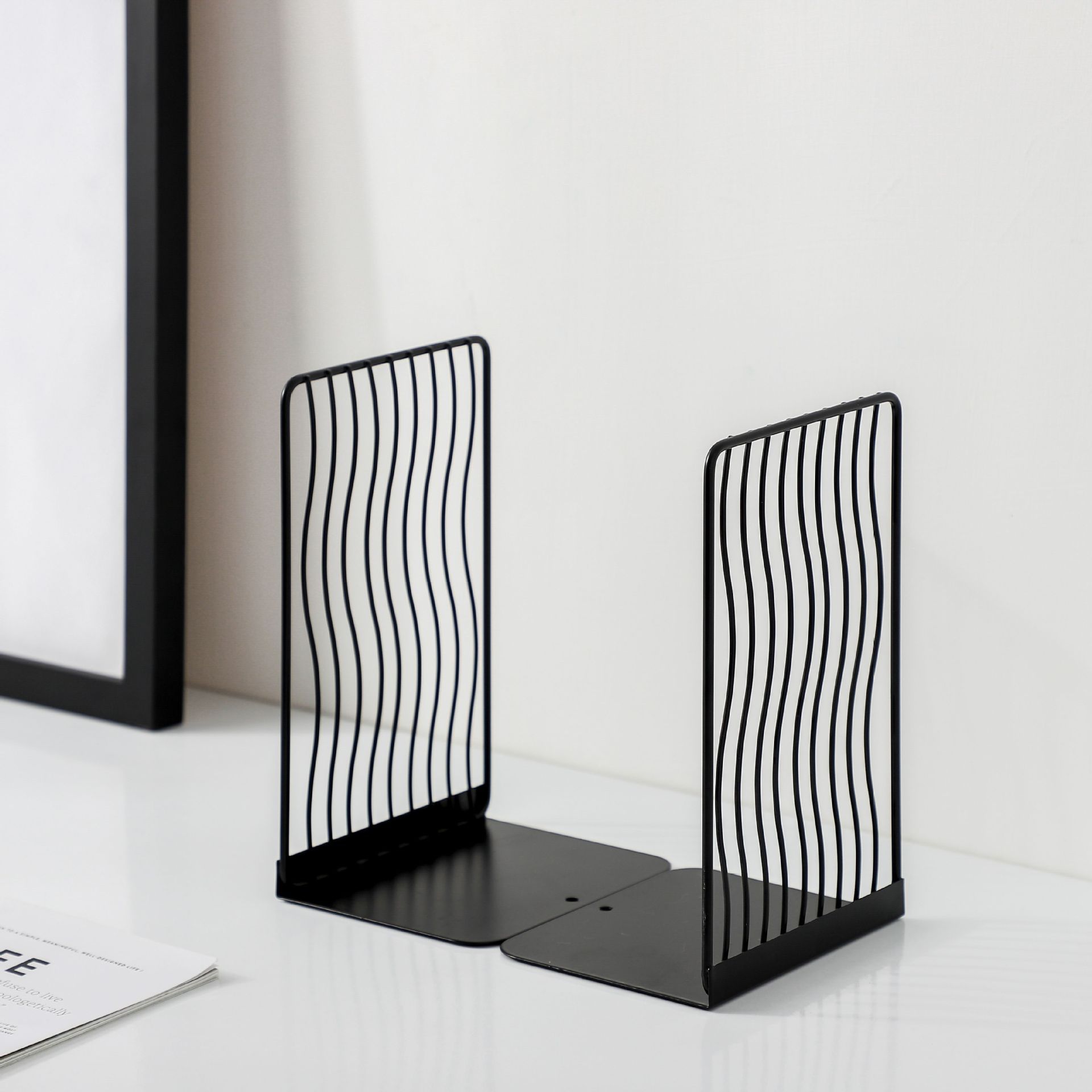 Scandinavian Style Simple Wrought Iron Bookend Office Supplies - Heritage cosmetics and beauty care