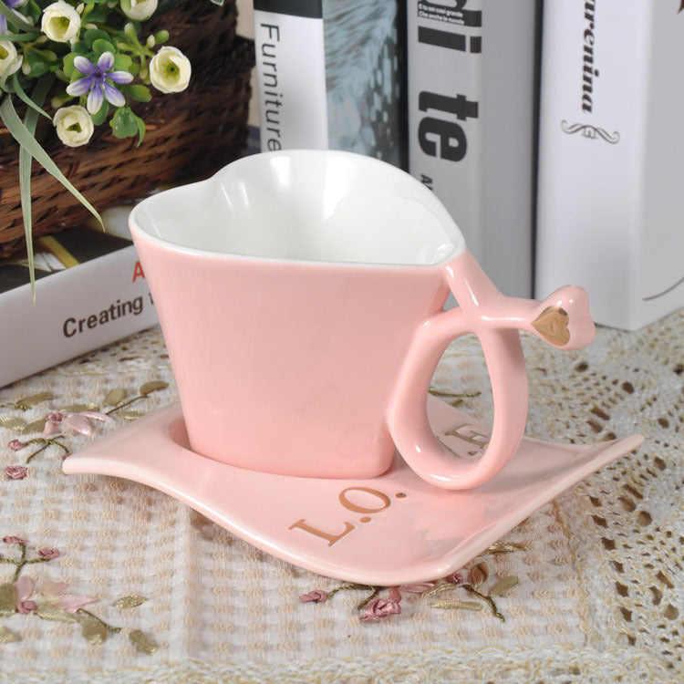 Creative Love Heart Shaped Peach Heart Shaped Mug, Ceramic Mug, Coffee Cup