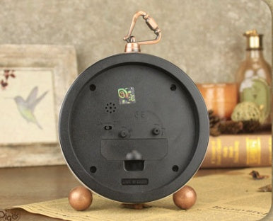 Creative Clock Ornaments Desk Clock Metal Alarm Clock - Heritage cosmetics and beauty care