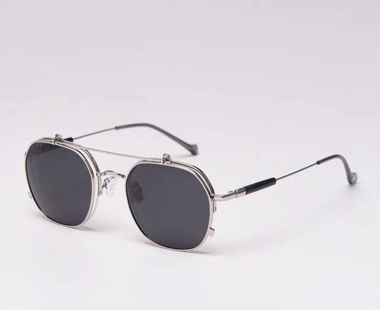 Retro Polarized Flip Sunglasses - Heritage cosmetics and beauty care