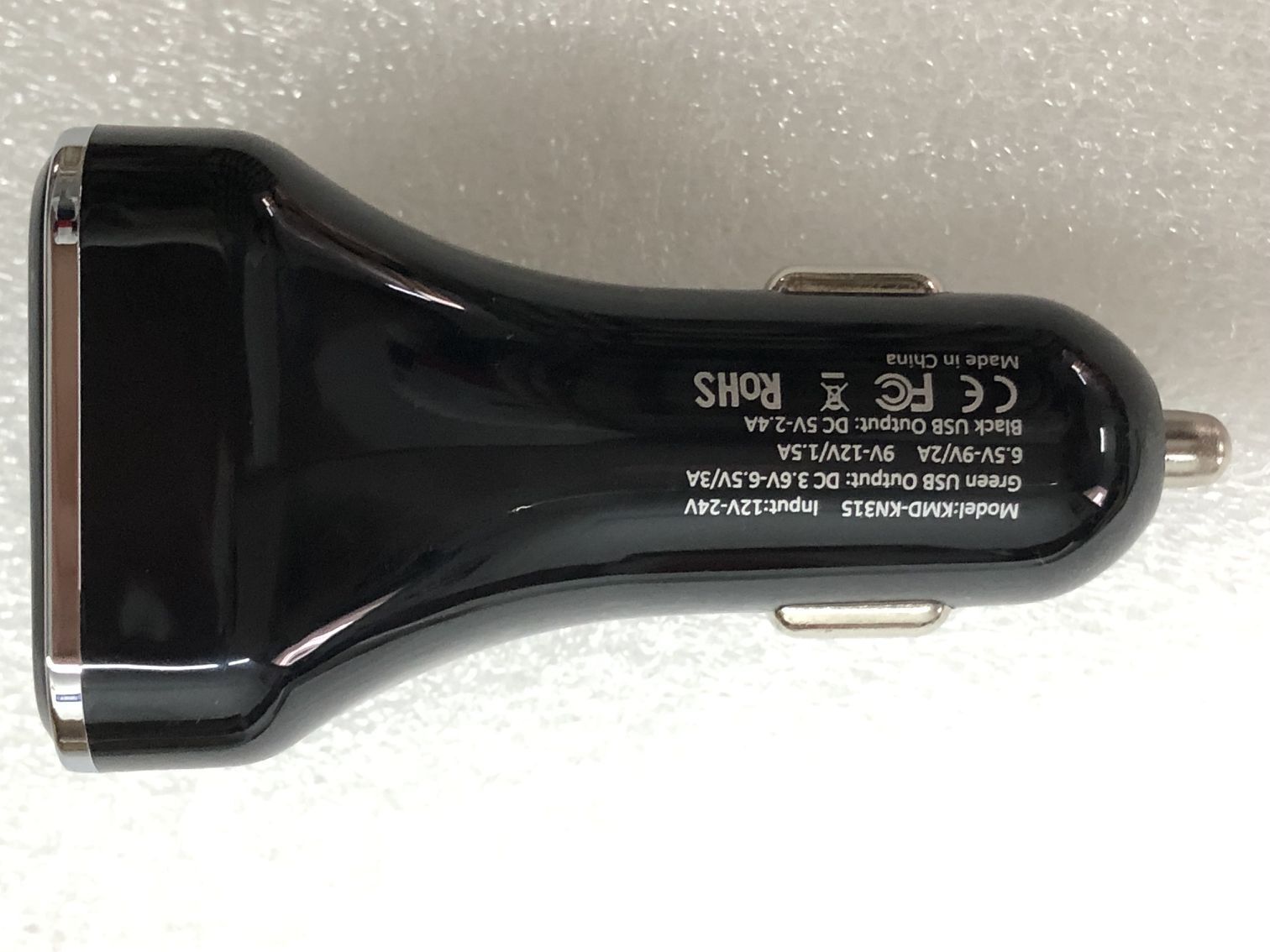 Car charger with display Heritage cosmetics and beauty care