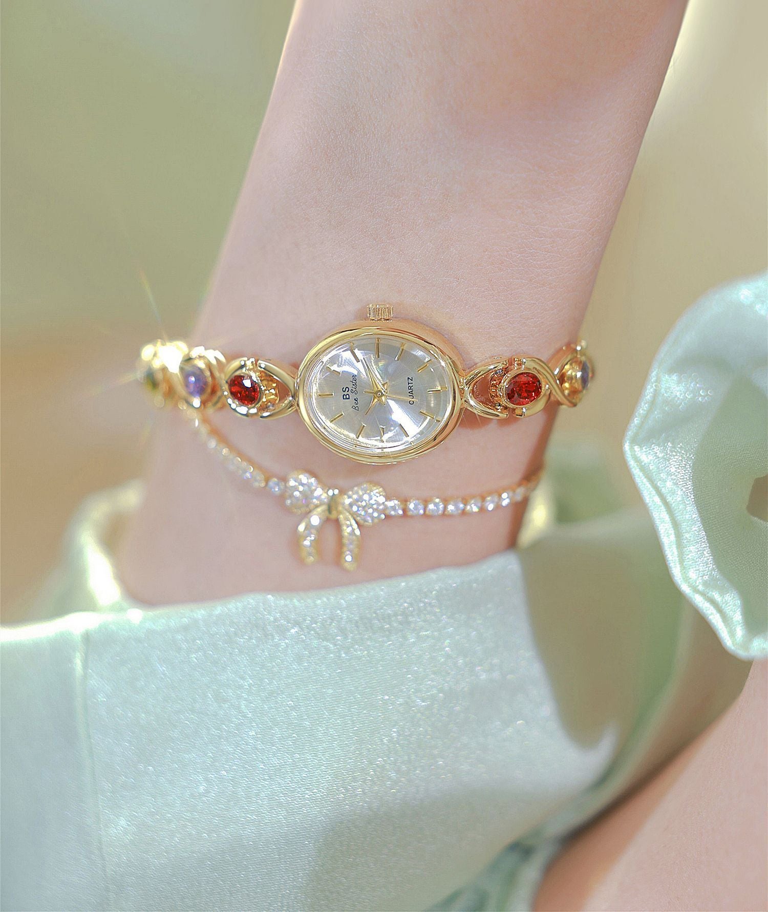 Mid-ancient Fashion Oval Colored Gems Rainbow Light Luxury Watch - Heritage cosmetics and beauty care