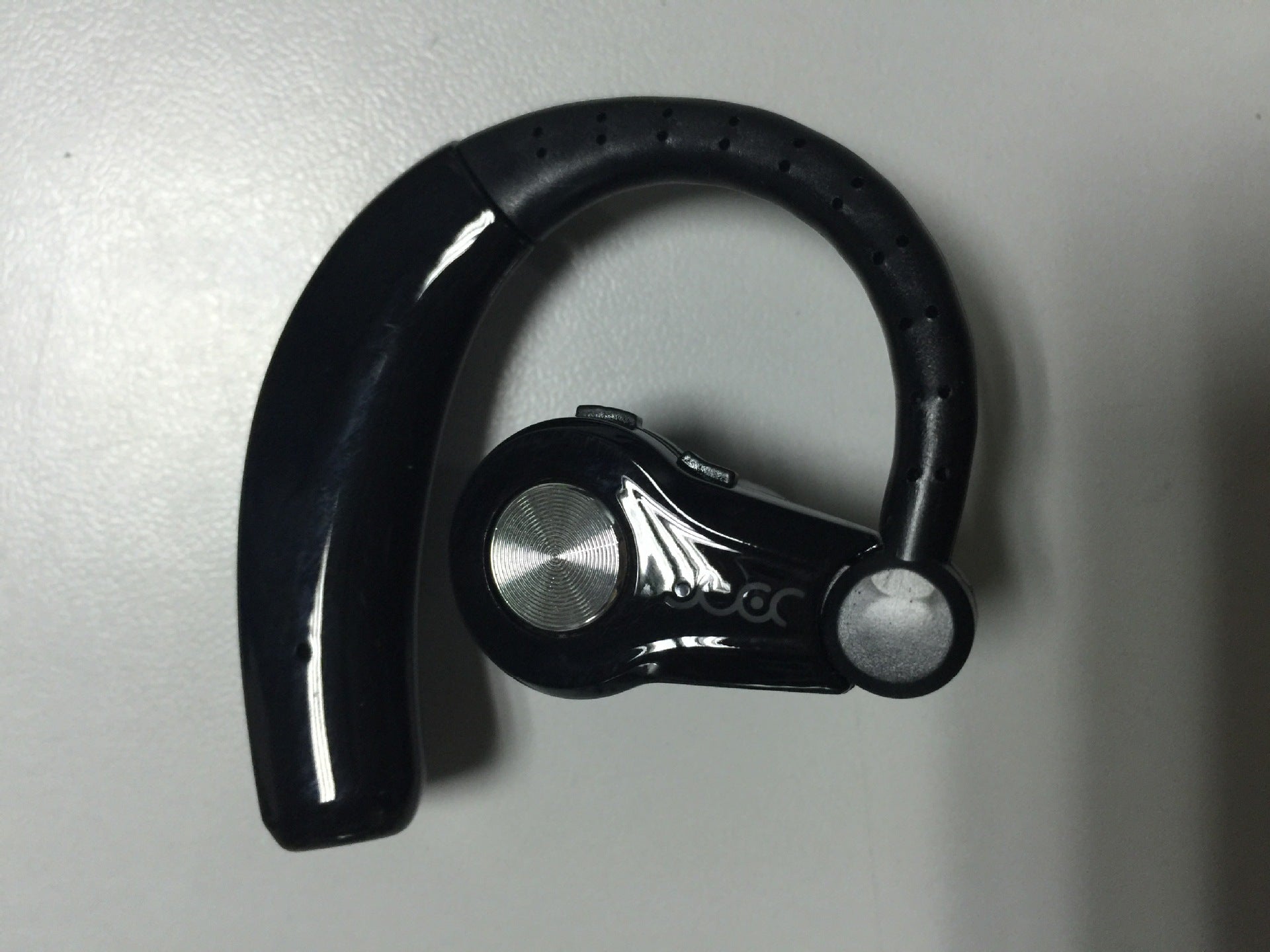 Wireless bluetooth headset - Heritage cosmetics and beauty care