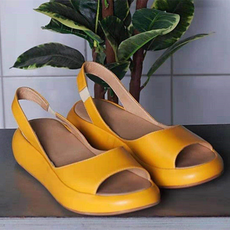 Women's flat sandals - Heritage cosmetics and beauty care