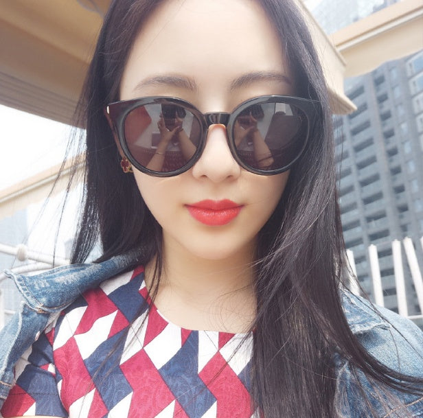 Cat eyepink sunglasses woman shades mirror female square sunglasses for women coating oculos fashion brand sunglasses Heritage cosmetics and beauty care