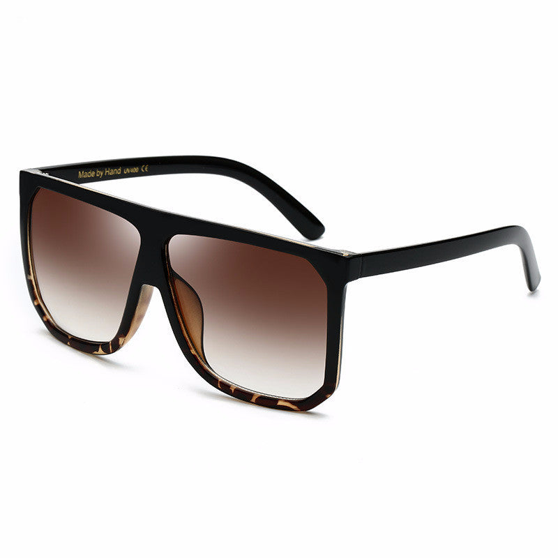 Women's large frame sunglasses - Heritage cosmetics and beauty care