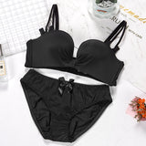 Gathered bra set - Heritage cosmetics and beauty care