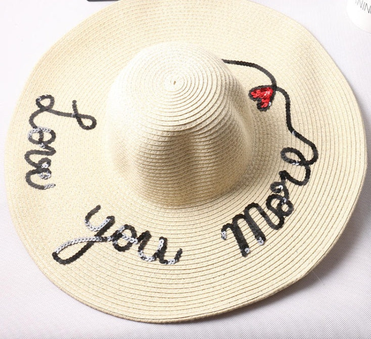 Straw hats for mother daughter - Heritage cosmetics and beauty care