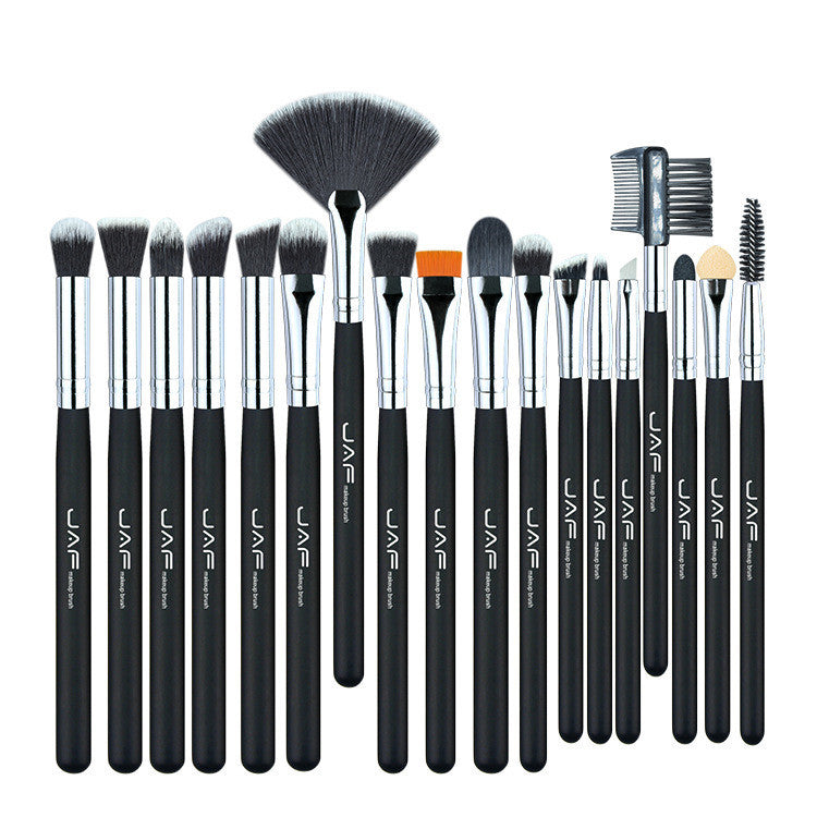 24 makeup brushes - Heritage cosmetics and beauty care