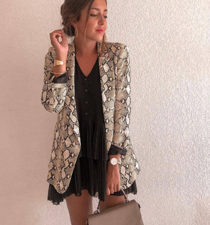 Snake print women's blazer - Heritage cosmetics and beauty care