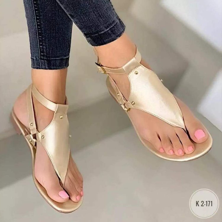 Beach buckle sandals - Heritage cosmetics and beauty care