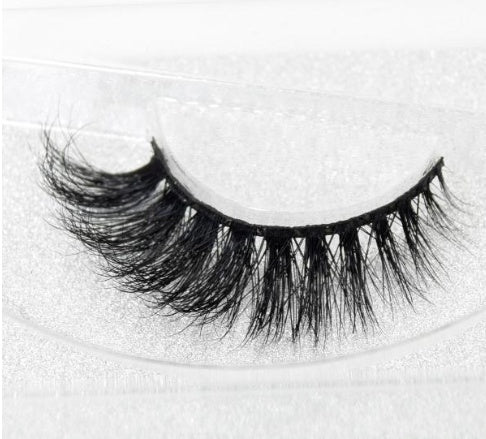 Faux Aurelia Eye Lashes - Heritage cosmetics and beauty care