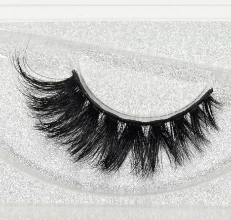 Faux Aurelia Eye Lashes - Heritage cosmetics and beauty care