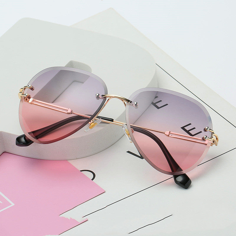 Ladies fashion gradient sunglasses - Heritage cosmetics and beauty care