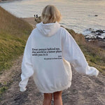 Dear Person Behind Me,the World Is A Better Place,with You In It,love,the Person In Front Of You,Women's Plush Letter Printed Kangaroo Pocket Drawstring Printed Hoodie Unisex Trendy Hoodies Heritage cosmetics and beauty care