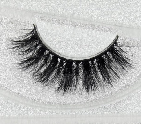 Faux Aurelia Eye Lashes - Heritage cosmetics and beauty care