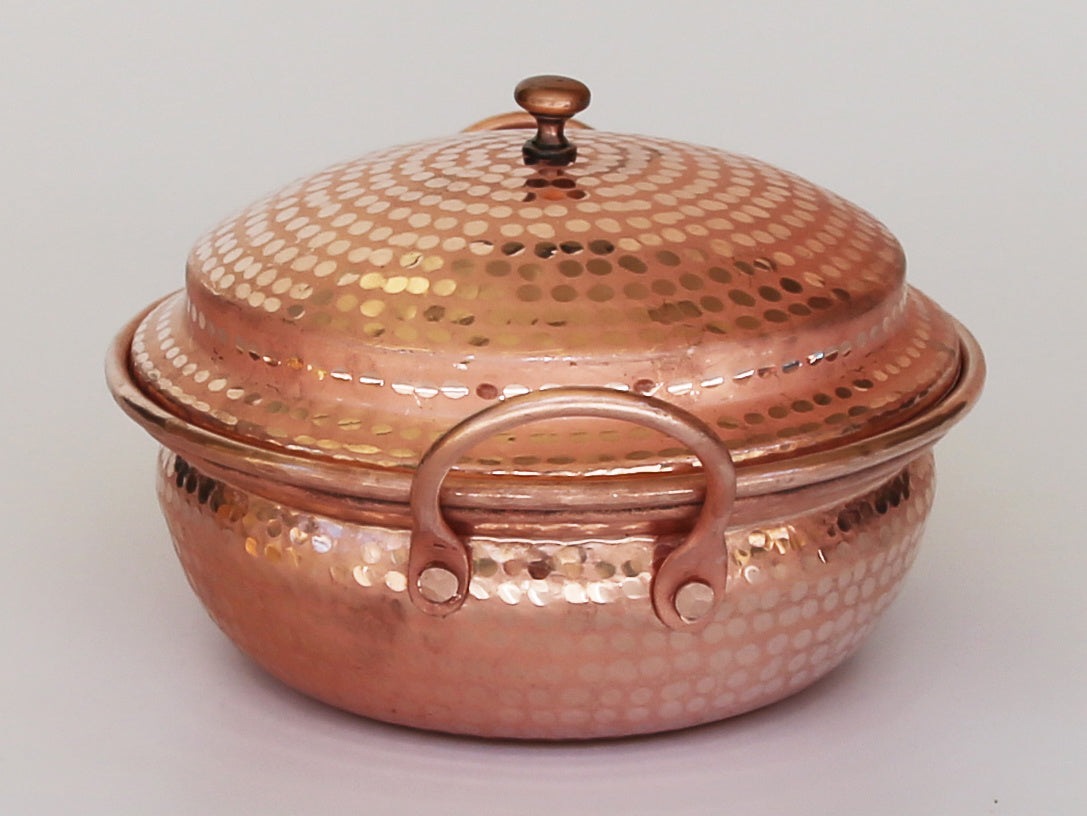 Copper pot - Heritage cosmetics and beauty care