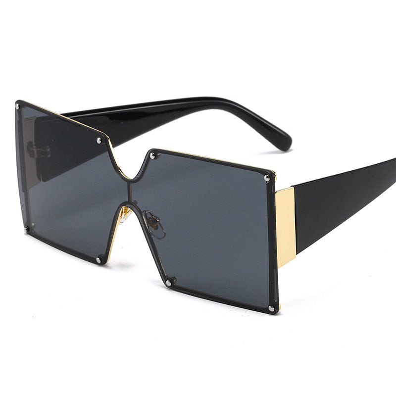 One  Piece Square Sunglasses - Heritage cosmetics and beauty care