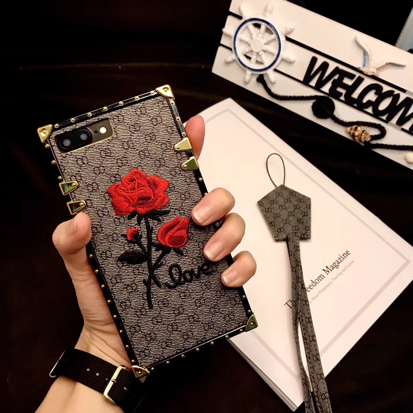 Compatible with Apple, 3D Rose Embroidered Cases for iPhone Heritage cosmetics and beauty care