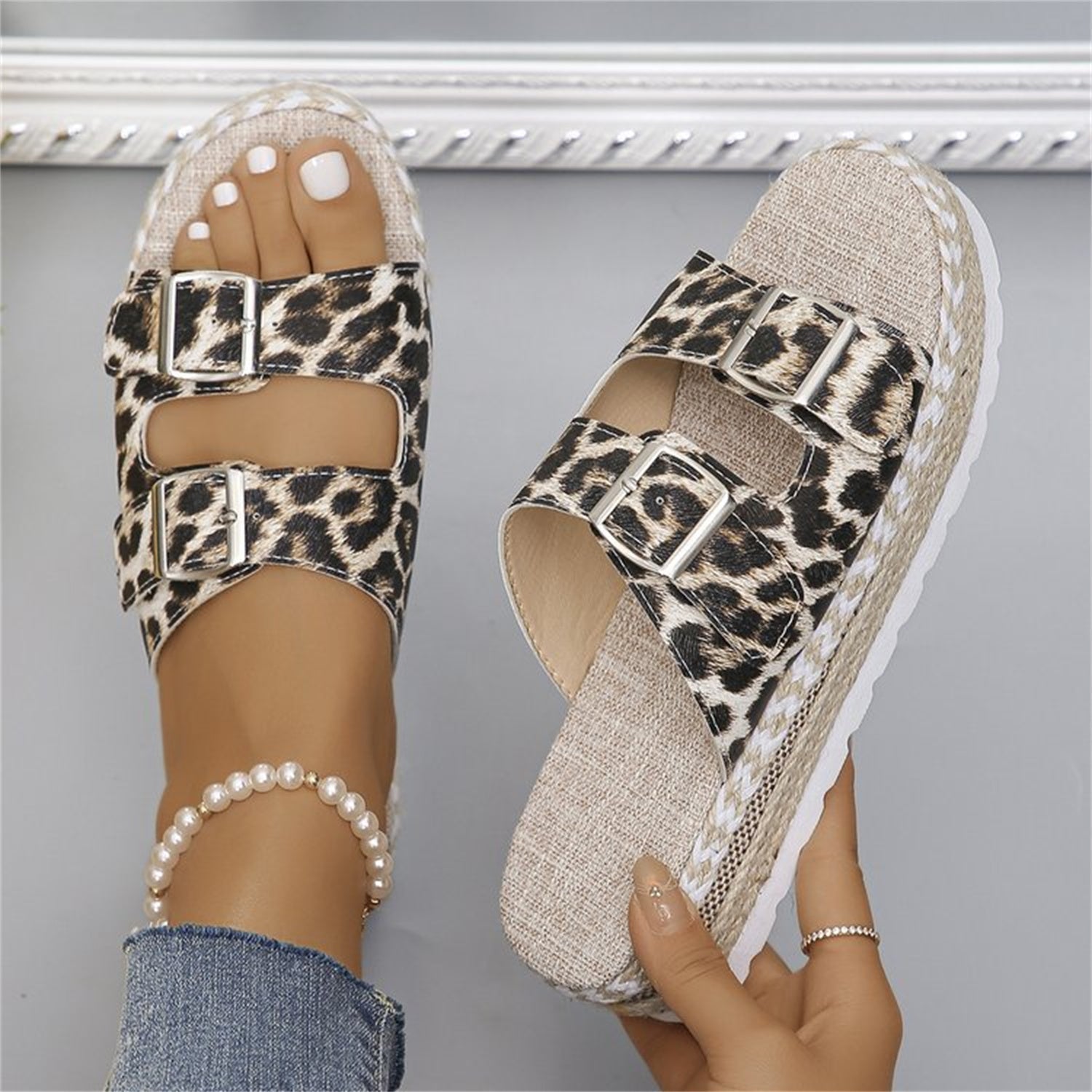 Summer Double Buckle Leopard Print Flat Sandals Hemp Thick-soled Sandals Seaside Vacation Beach Shoes For Women Heritage cosmetics and beauty care