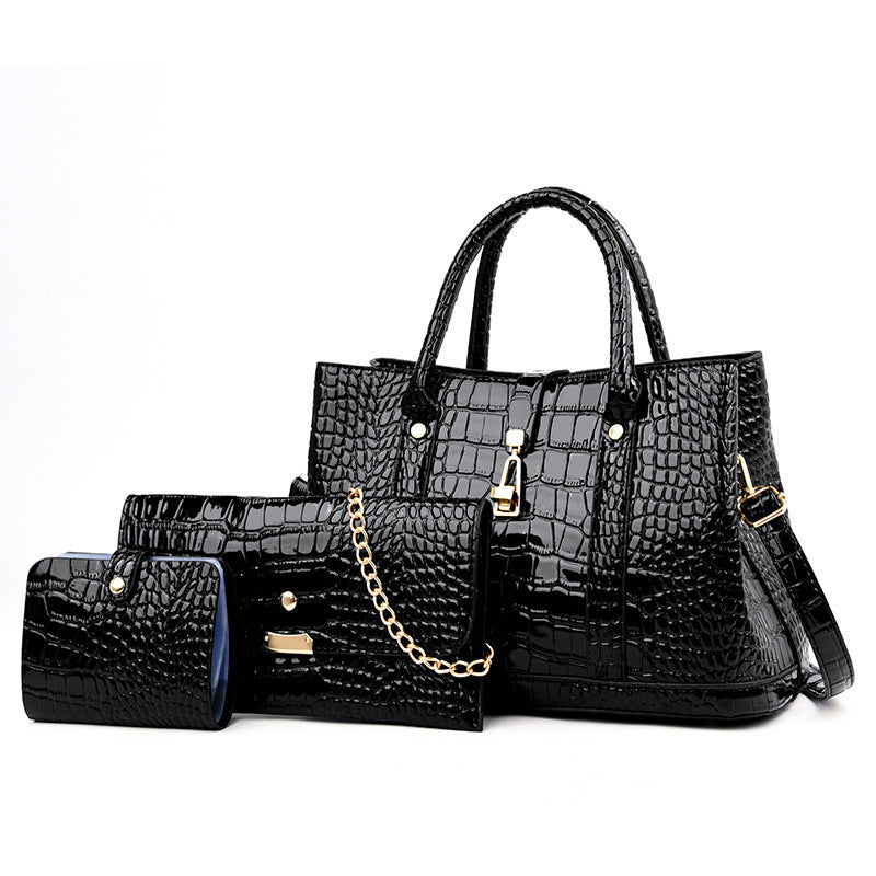 Women's Fashion Large Capacity Crocodile Buckle Baby Diaper Bag Heritage cosmetics and beauty care