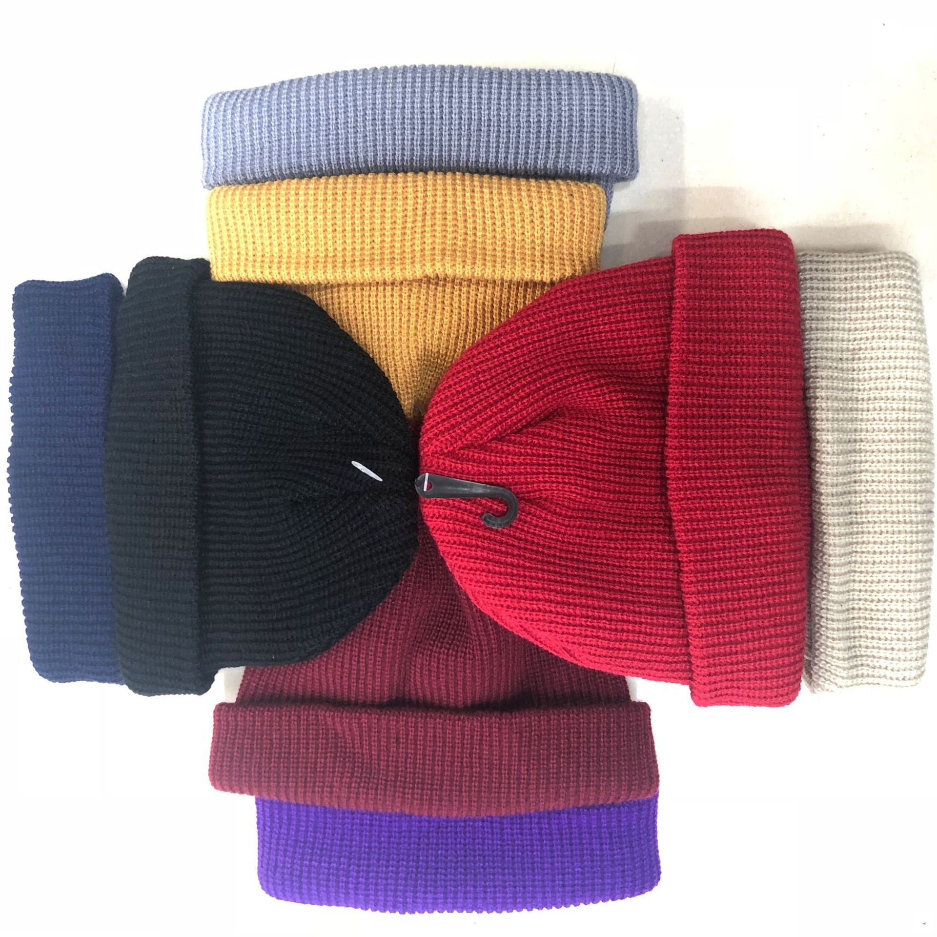 Acrylic Knitted Hats For Men And Women With Letter Embroidery - Heritage cosmetics and beauty care